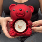 Urso Rotativo com Colar Dois Corações