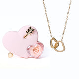 Rosa + Colar Dourado