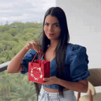 Floraza™ - Colar Dois Corações + Caixa Rotativa de Brinde